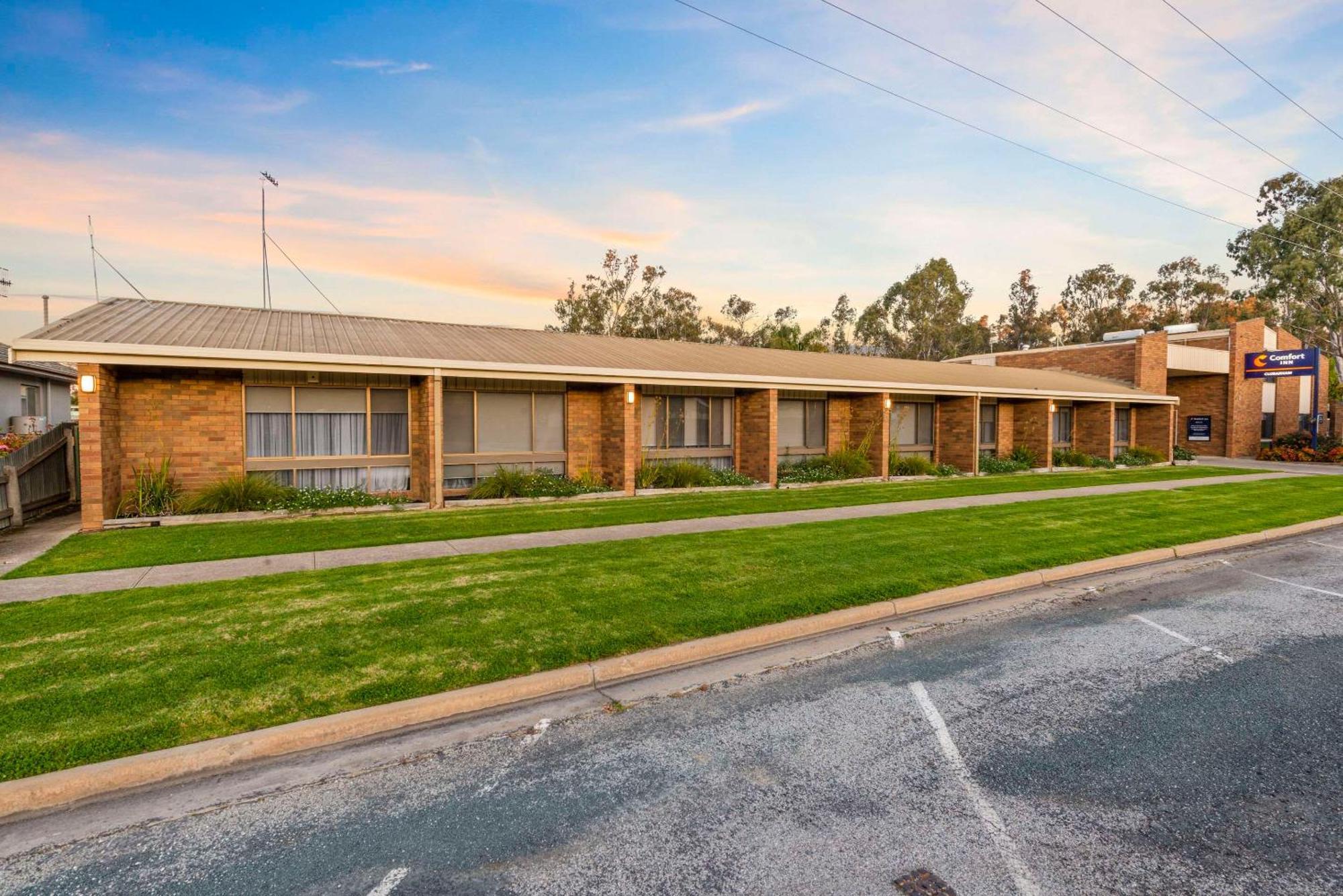 Comfort Inn Clubarham Exterior photo